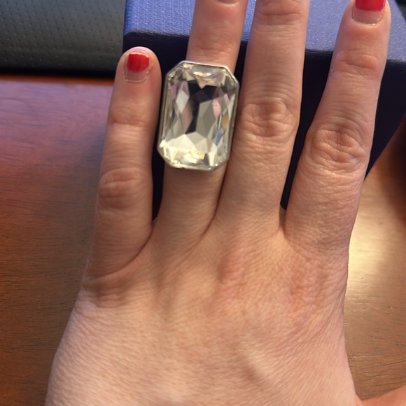 Swarovski ring - Picture 4 of 4